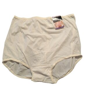 Lot Of 5 Women's Cream High-Waisted Briefs NWT